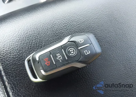 2016 Ford F-150 Lariat z USA, uszkodzony, nr VIN 1FTEW1EG0GKD75272